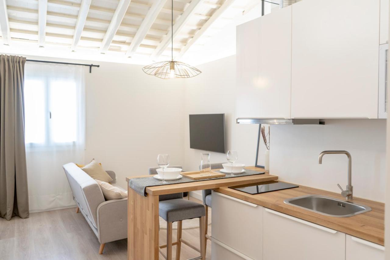 Suites Alfonso X Jerez de la Frontera Habitación foto